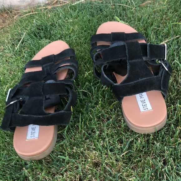 Steve Madden Delmar Gladiator Black Suede Leather Sandals! Size 7.5M - Picture 5 of 10